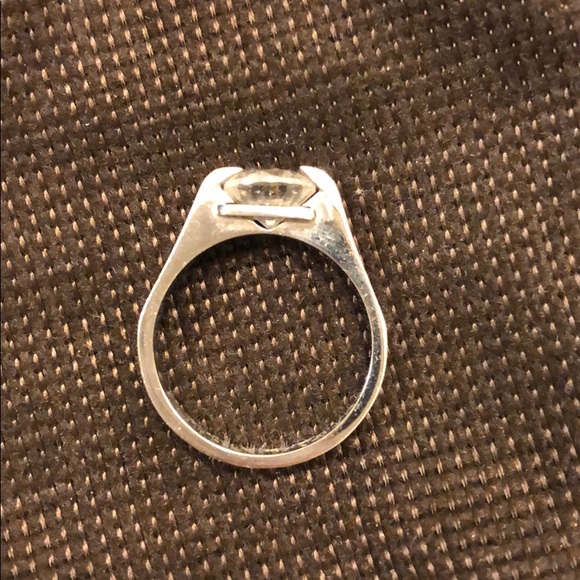 Steel and cubic zirconia ring - Picture 2 of 2